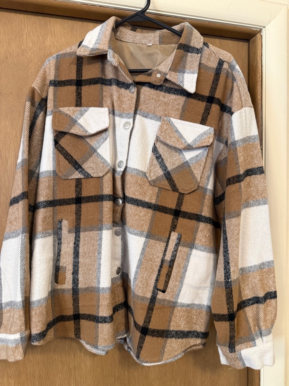 Plaid Shacket Camel White and Black - Extra Large